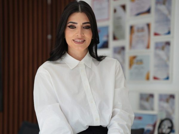 Manuela Halasag, agent REMAX Klass, este vocea seriozității într-o piață plină de ambiguități – mai ales când vine vorba de apartamente de închiriat
